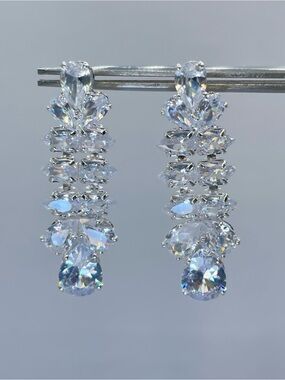 Swarovski Crystal Elements White Crystal Bridal Dangle Earrings Formal